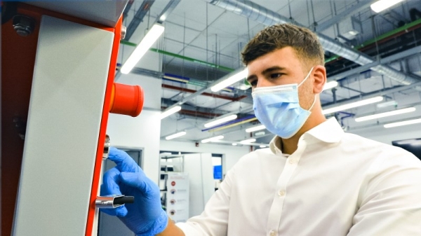  UAE's Khalifa University of Science and Technology on Monday announced a team of researchers at its Aerospace Research and Innovation Center (ARIC) is in the process of developing the design of a ‘Reusable 3D Printed Mask’, as a potential replacement for standard N95 masks that are in short supply following the COVID-19 pandemic. — WAM photos