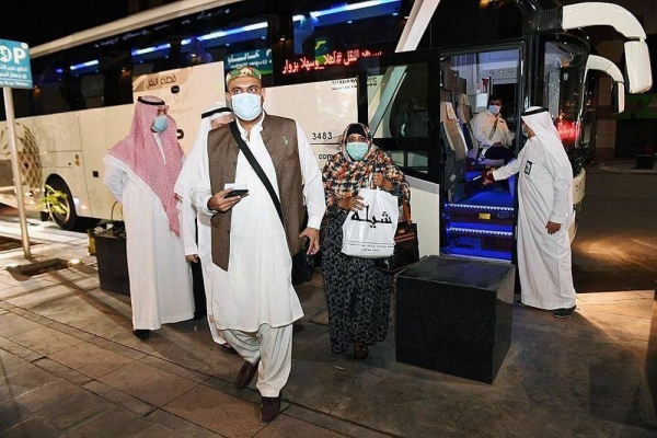 The first batch of Umrah pilgrims from abroad arrived in Madinah Monday, after performing Umrah rituals.