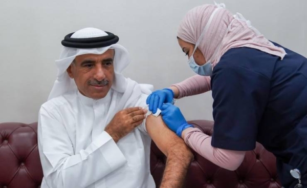 A number of ministers in Bahrain received on Tuesday shots of the coronavirus vaccine as part of their keenness to support the national efforts aimed at confronting the pandemic and limiting its spread. — BNA photos