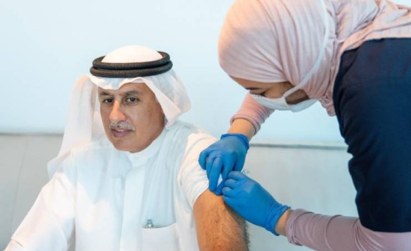 A number of ministers in Bahrain received on Tuesday shots of the coronavirus vaccine as part of their keenness to support the national efforts aimed at confronting the pandemic and limiting its spread. — BNA photos