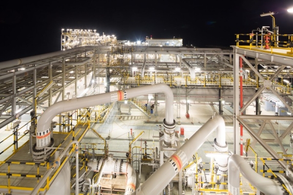  Abu Dhabi National Oil Company has signed up to a six-year supply agreement with Vitol for the sale of 1.8 million tons per annum (mtpa) of post-2022 LNG volumes and a two-year supply agreement with Total for 0.75 mtpa of 2021 and 2022 LNG volumes. — Courtesy photo
