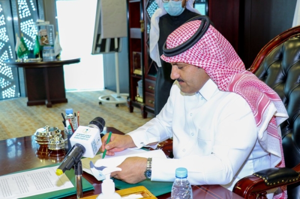 The agreement was signed by SPDRY General Supervisor Ambassador Mohammad Bin Saeed Al Jaber and undersecretary-general of ESCWA Dr. Rola Dashti on Monday. — Courtesy photos