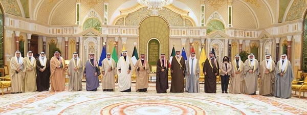 The new Cabinet led by Prime Minister Sheikh Sabah Al-Khalid Al-Sabah was approved by Kuwaiti Emir Sheikh Nawaf Al-Ahmad Al-Sabah. — Kuwait News Agency
