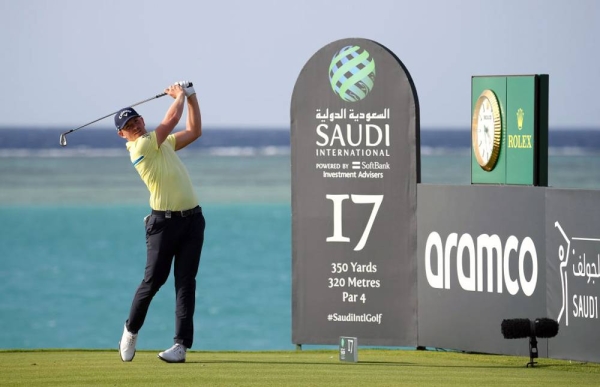 Matt Wallace of England tees off on the 17th hole during Day 2 of the Saudi International at Royal Greens Golf and Country Club on Jan. 31, 2020 in King Abdullah Economic City, Saudi Arabia. — courtesy photo by Ross Kinnaird/Getty Images)