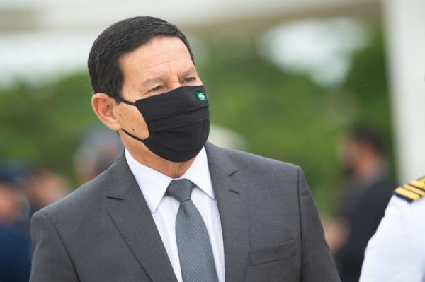 Hamilton Mourão, President Jair Bolsonaro's deputy, is the latest in a long line of senior Brazilian officials to contract the virus. Bolsonaro, a prominent coronavirus skeptic, was infected in July and recovered. — Courtesy WAM