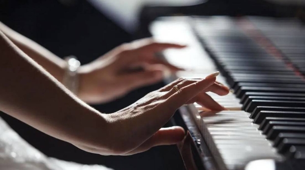 Saudi Arabia issues licenses for two music training institutes
