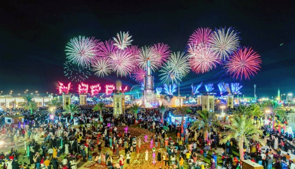 The Sheikh Zayed Festival has set two Guinness World records with a dazzling fireworks display that lasted for 35 minutes to welcome 2021.