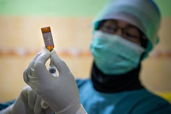 Indonesia will begin its nationwide COVID-19 mass vaccination program on Jan. 13, with President Joko Widodo leading from the front. — Courtesy photo