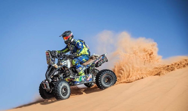 Nasser Al Attiyah with Chairman of Saudi Auto Federation Prince Khalid Sultan Bin Abdullah Al Faisal during the Dakar Rally.