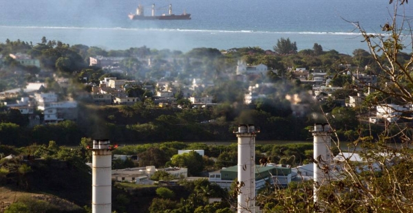 A thermal power plant in Port Louis, Mauritius is contributing to greenhouse gas emissions on the Indian Ocean island. — courtesy UNDP Mauritius/Stéphane Bellero