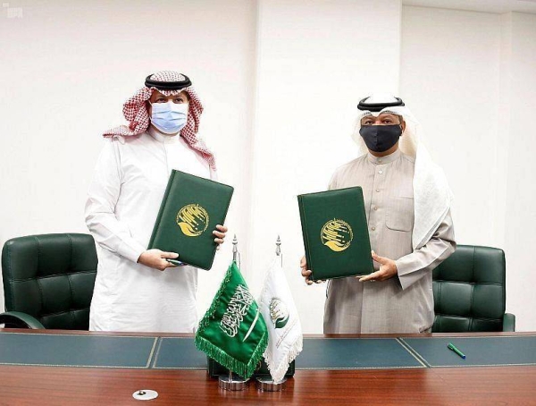 The agreement was co-signed by KSrelief's Assistant Supervisor General of Planning and Development Dr. Aqeel bin Jamaan Al-Ghamdi and President of the Arab Voluntary Union Hassan Bouhzaa. — SPA photos