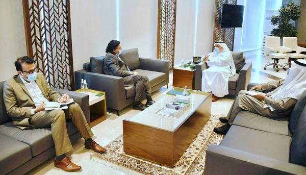 Dr. Abdullah Bin Abdulaziz Al Rabeeah, advisor at the Royal Court and supervisor general of KSrelief, met here on Sunday with Pakistani Ambassador Raja Ali Ejaz.