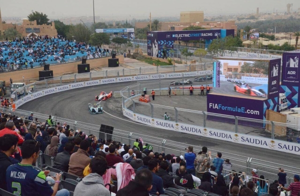 Saudi Arabia gears up to hold first-ever Formula E night races