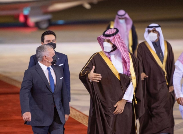 Crown Prince Muhammad Bin Salman welcomes King Abdullah II of Jordan in Riyadh upon his arrival.