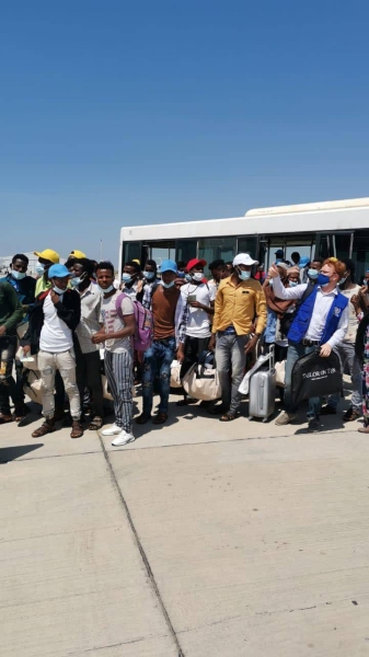 The Arab Coalition announced on Tuesday that it has facilitated the flight of 160 African migrants from Yemen.