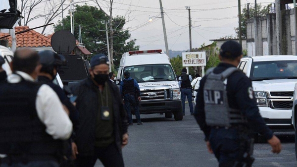 Gunmen killed 13 law enforcement officers in Mexico on Thursday, in an ambush on a police convoy in a rural area plagued by gangs. — Courtesy photo