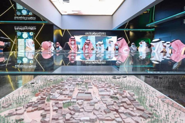 The International Exhibition for Prophet Biography and Islamic Civilization, organized by the Muslim World League (MWL) in collaboration with several institutions in Madinah, provides visitors with exciting shows on facts and information related to Prophet Muhammad (pbuh) and his biography and relevant sciences.