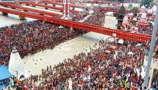 Massive crowds of Hindus began arriving in the northern Indian city of Haridwar on Thursday for the largest religious pilgrimage on Earth, even as experts warned it could cause a surge in COVID-19 cases as the country grapples with a second wave. — Courtesy file photo