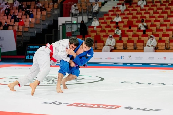 Zayed Al Katheiri clinched gold against Brazil’s Everton Celio with a triangle choke submission in the adult purple belt 56kg division