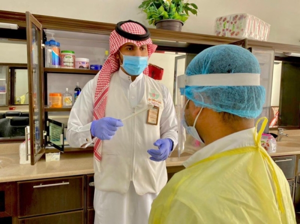 Critical COVID cases cross 900 as Saudi Arabia reports 878 new infections