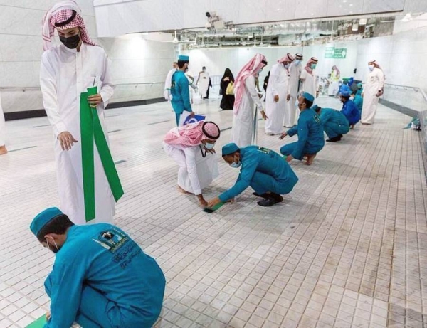 The Presidency for the Affairs of the Two Holy Mosques has allocated 18 paths for the performance of Tawaf (circumambulation), where signs of the Tawaf paths and stickers of physical distancing are placed throughout the courtyard of the Mataf.