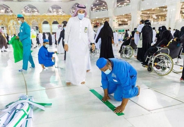 The Presidency for the Affairs of the Two Holy Mosques has allocated 18 paths for the performance of Tawaf (circumambulation), where signs of the Tawaf paths and stickers of physical distancing are placed throughout the courtyard of the Mataf.