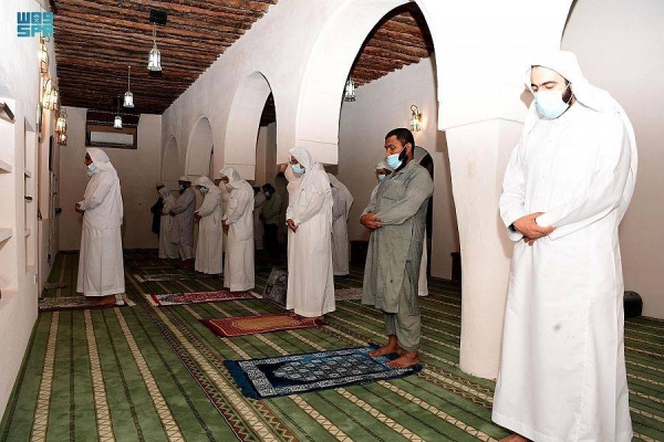 Abu Bakr Mosque is one of the oldest heritage buildings in the middle of the old Al-Kut neighborhood in Al-Hofuf, Al-Ahsa governorate, about 200 meters east of Al-Kut cemetery, and about 390 meters southwest of Ibrahim Palace. — SPA photos