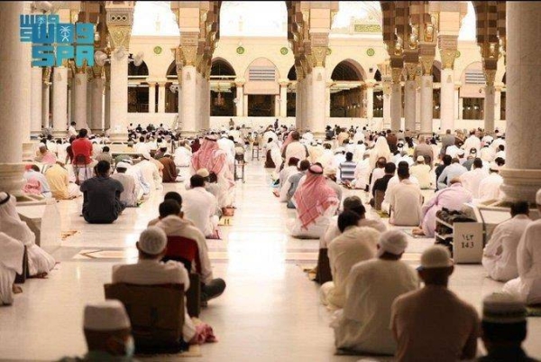  Worshipers performed the first Friday prayer in Ramadan at the Grand Mosque in Makkah and the Prophet Mosque in Madinah amid an atmosphere of spirituality and serenity while adhering to intense coronavirus precautionary measures.