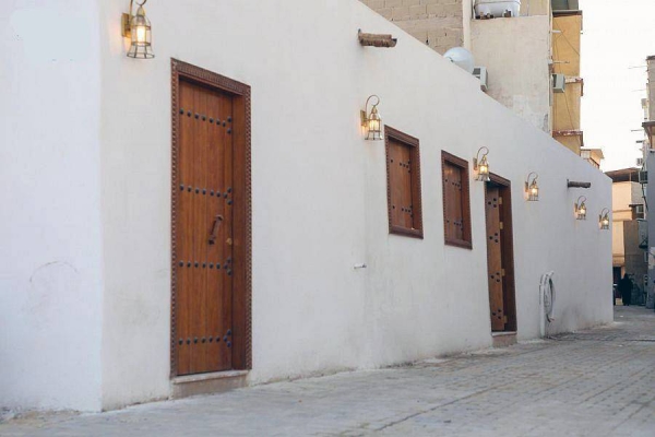 Thirteenth Hijri Century Al-Habeish Mosque has opened its doors to worshippers after it has been rehabilitated and renovated.