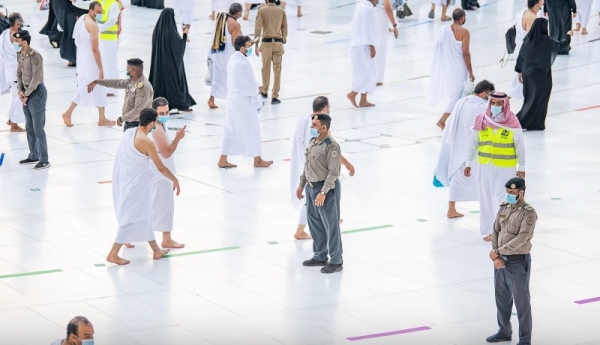 750 employees for grouping Umrah pilgrims in the Grand Mosque