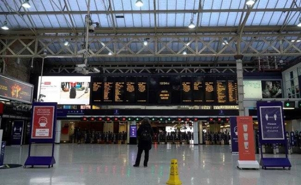 Carriers face fines of £2,000 (SR10,430/$2,780) for each passenger they carry to England who does not have a valid proof of a recent negative coronavirus test or a completed Passenger Locator Form. — Courtesy file photo
