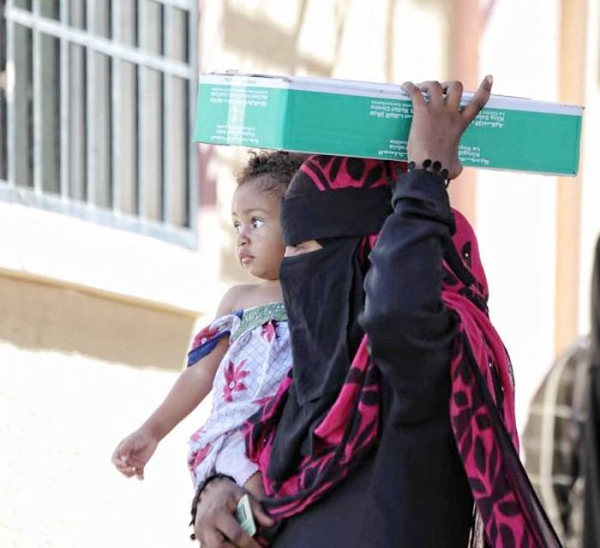 KSrelief has continued providing treatment services in Abbs district in Hajjah governorate, Yemen.