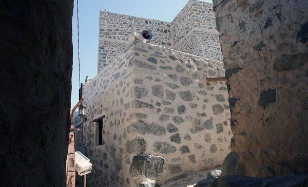 Sadraid Heritage Mosque is one of the oldest mosques in the Asir region in the south of the Kingdom of Saudi Arabia.