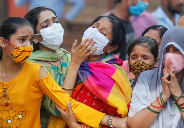 New COVID-19 cases in India on Monday fell below 300,000 for the first time since April 21, with 281,386 new infections reported over the past 24 hours. — Courtesy WAM