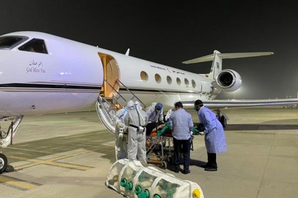 The medical air evacuation plane arrived at King Salman Air Force Base in Riyadh after a 15-hour flight, with all the precautionary measures taken to combat the spread of the virus.
