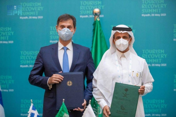 Saudi Arabia’s Minister of Tourism Ahmed Al-Khateeb and his Greek counterpart Harry Theoharis signed a joint action plan on Thursday in recognition of the importance of tourism in the economic development of both countries.
