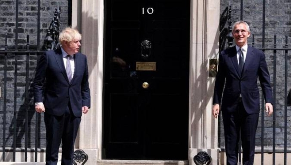 Secretary-General of the North Atlantic Treaty Organization (NATO) Jens Stoltenberg, right, hailed the United Kingdom as a key ally during his talks with Prime Minister Boris Johnson on Wednesday. — Courtesy photo