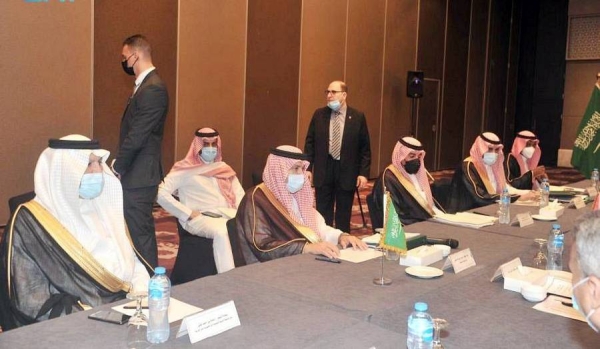 The Saudi-Egyptian Joint Committee in Cairo held Monday its 17th session, co-chaired by Minister of Commerce and Acting Minister of Media Dr. Majid Bin Abdullah Al-Qasabi and Egyptian Minister of Trade and Industry Neveen Gamea in the presence of government officials representing various sectors in the two countries.