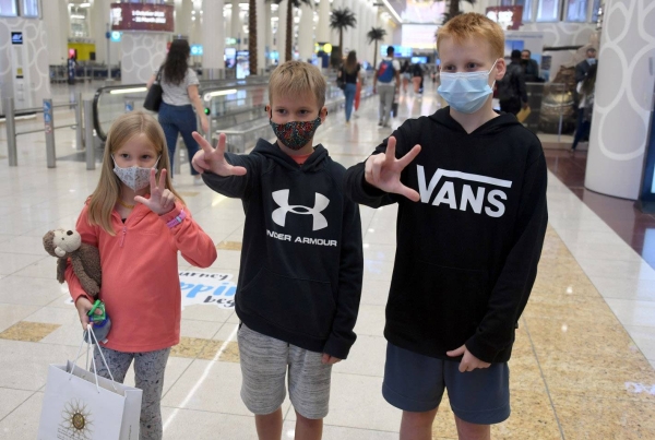  The United Arab Emirates has helped reunite an Australian family, who was trapped in Sri Lanka for over 30 days due to a lockdown aimed at controlling the COVID-19 pandemic, with the father who has been living in Dubai for the past 15 years. — WAM photos