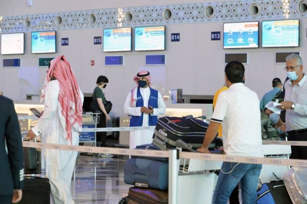FIle photo of GACA inspectors at airports. GACA has completed the electronic linking process of boarding pass of domestic flights for all Saudi national airlines.
