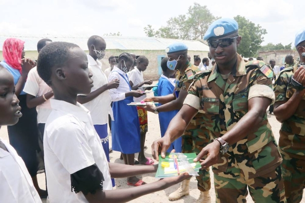 School children in Bentiu South Sudan celebrated the International Day of the African Child in style, thanks to a surprise visit by UNMISS peacekeepers from Ghana. They brought tons of educational goodies, and as far as we know everyone is still merrily rejoicing! — courtesy Twitter