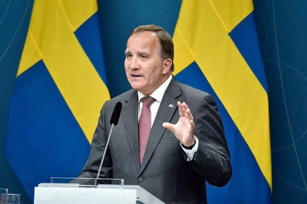 Swedish Prime Minister Stefan Lofven resigned on Monday, calling on the speaker of parliament to form a new government.