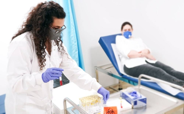 A clinical research hub in Bahrain is committed to help more pharmaceutical manufacturers from around the world enter the Gulf market by contracting with companies to carry out clinical trials in the region to recognized international standards thanks to the proactive health regulators in the kingdom.
