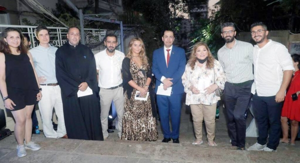 Khawla Art and Cultural Foundation Saturday organized a cultural and artistic exhibition entitled, 