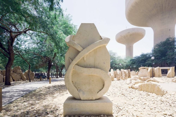Talal Altukhaes, Tuwaiq International Sculpture Symposium, 2019 at Riyadh's Diplomatic Quarter. Courtesy Riyadh Art