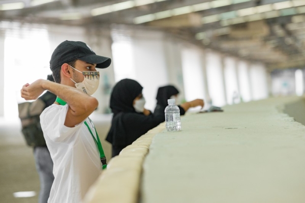  Pilgrims threw pebbles at all three Jamarat or pillars symbolizing Satan, on Wednesday, the first day of Tashreeq, and the fourth day of the annual pilgrimage of Hajj.