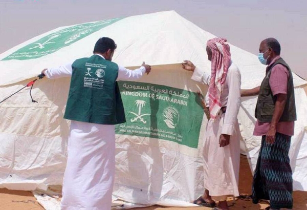 The Advisor at the Royal Court and Supervisor General of King Salman Humanitarian Aid and Relief Center (KSrelief) Dr. Abdullah Bin Abdulaziz Al-Rabeeah met, virtually Tuesday, with the administrator of the United States Agency for International Development (USAID) Samantha Power.
