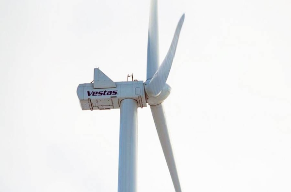 Dumat Al Jandal, the Middle East’s largest wind farm and the first in the Kingdom of Saudi Arabia, is now connected to the grid and has produced its first carbon-free megawatt-hours (MWh) of energy.