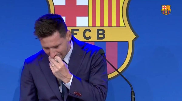 
Speaking at a press conference in Barcelona, a very emotional Messi entered the room to applause from those in attendance and delivered his final speech as a Blaugrana player.(Screengrab)