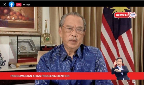  Malaysian PM speaking in a televised speech.